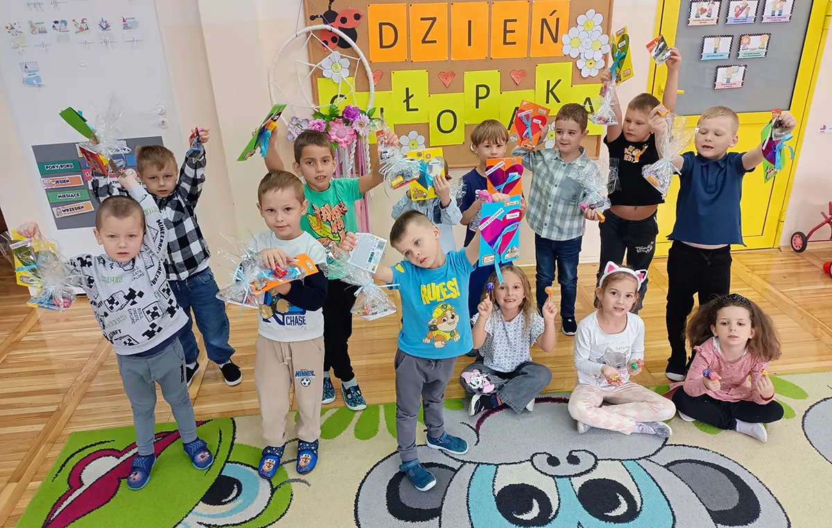  Dzieci na dywanie
